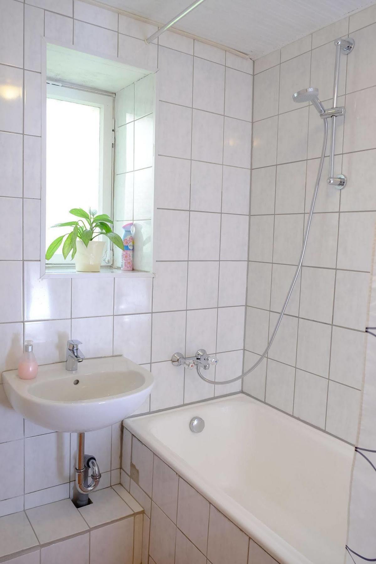 לברקוסן Rhein River Guesthouse - Direkt Am Rhein מראה חיצוני תמונה